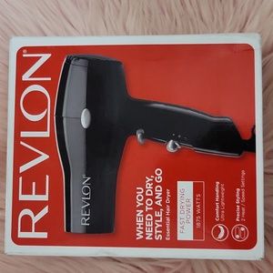 Brand New REVLON  Hair Dryer *NOTE*